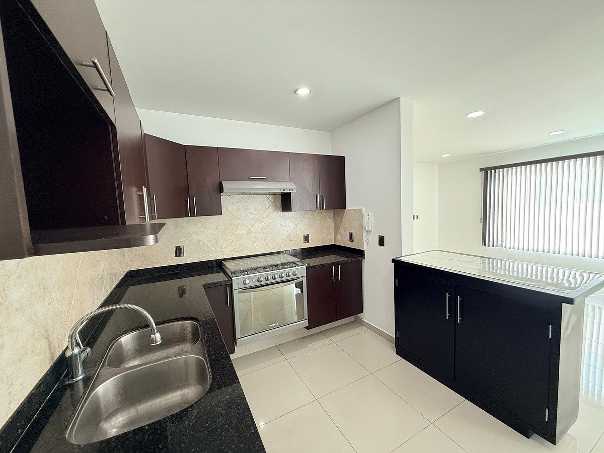 Apartment in Milenio III, Querétaro, photo 11 of 27