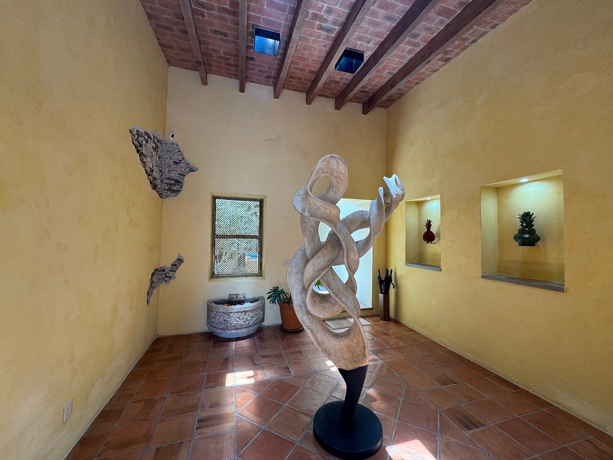 House in San Miguel de Allende Centro, San Miguel de Allende, photo 3 of 43