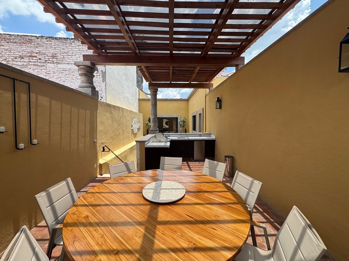 House in San Miguel de Allende Centro, San Miguel de Allende, photo 24 of 43