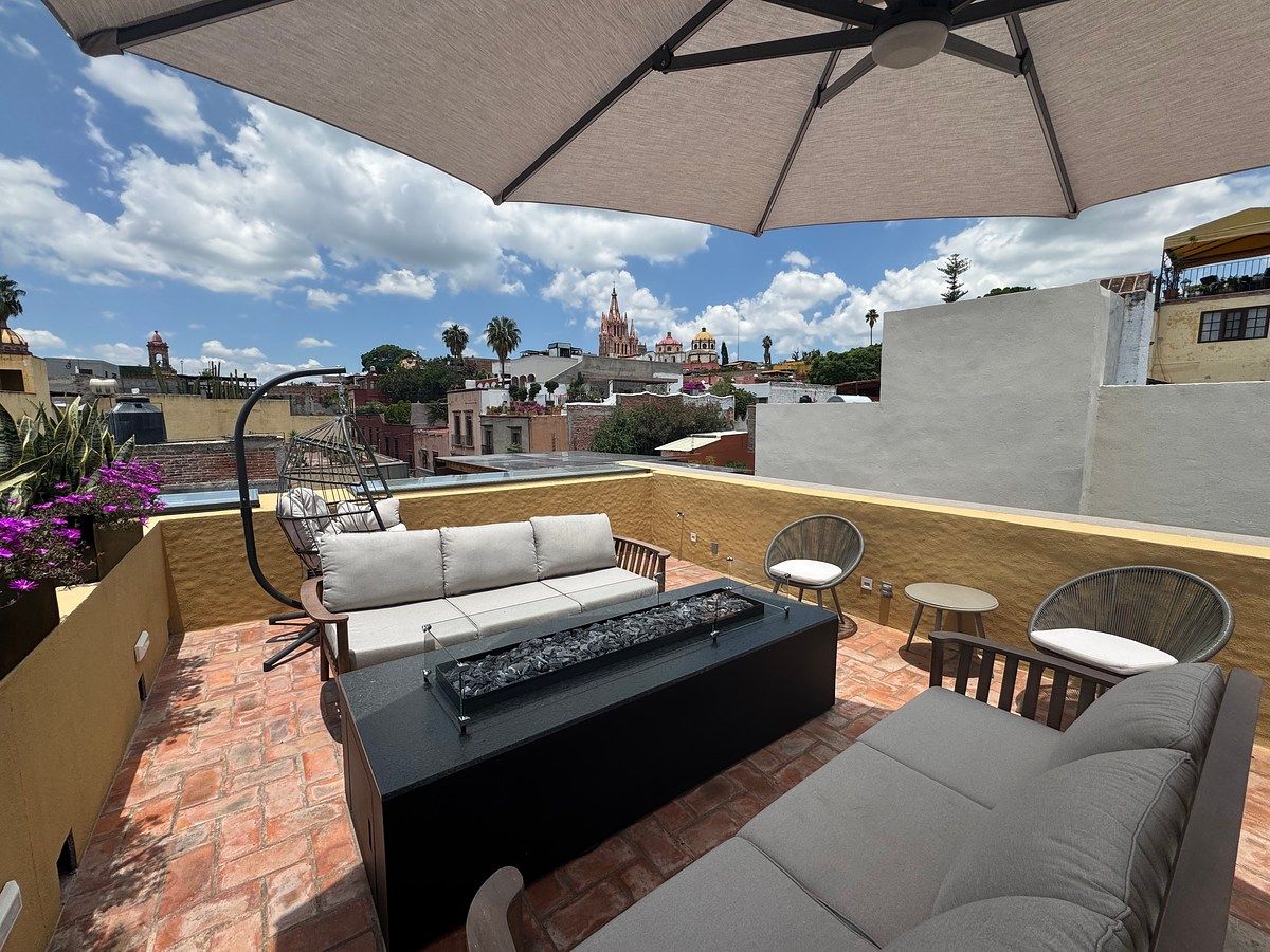 House in San Miguel de Allende Centro, San Miguel de Allende, photo 42 of 43