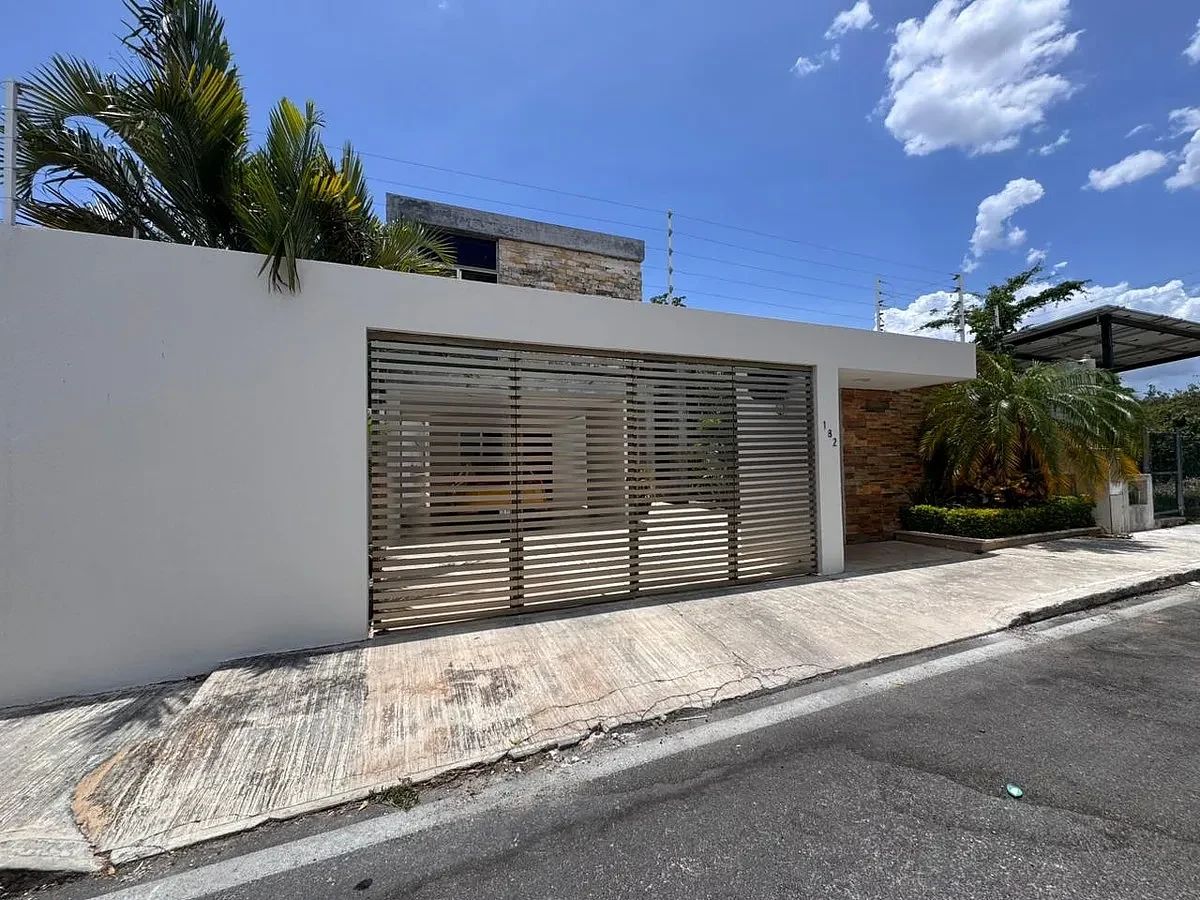 Casa em Conkal, Conkal, foto 2 de 21