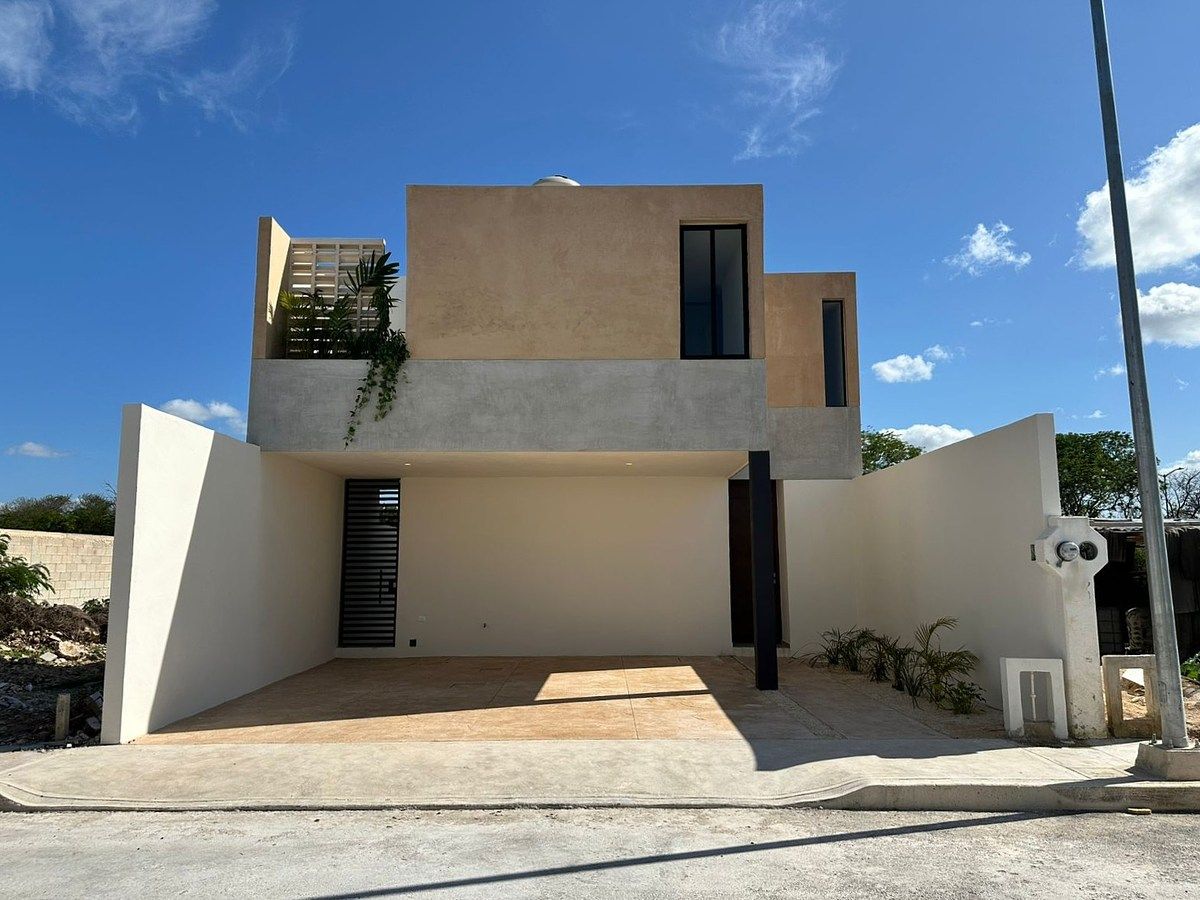 House in Real Montejo, Mérida, photo 2 of 28