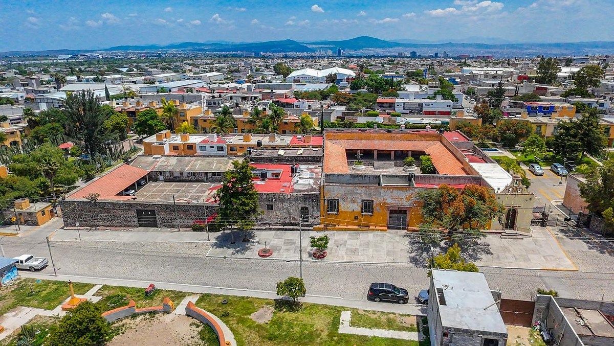 VENDA DE CABEÇA DE FAZENDA EM SAN JOSÉ EL ALTO, foto 1 de 15