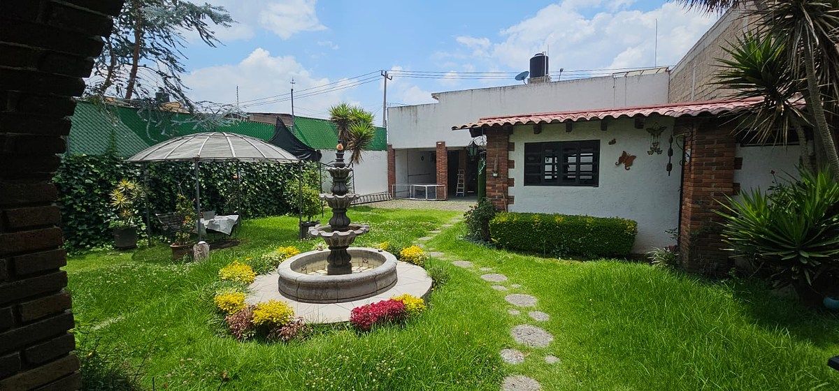 Jardin con fuente, foto 3 de 40