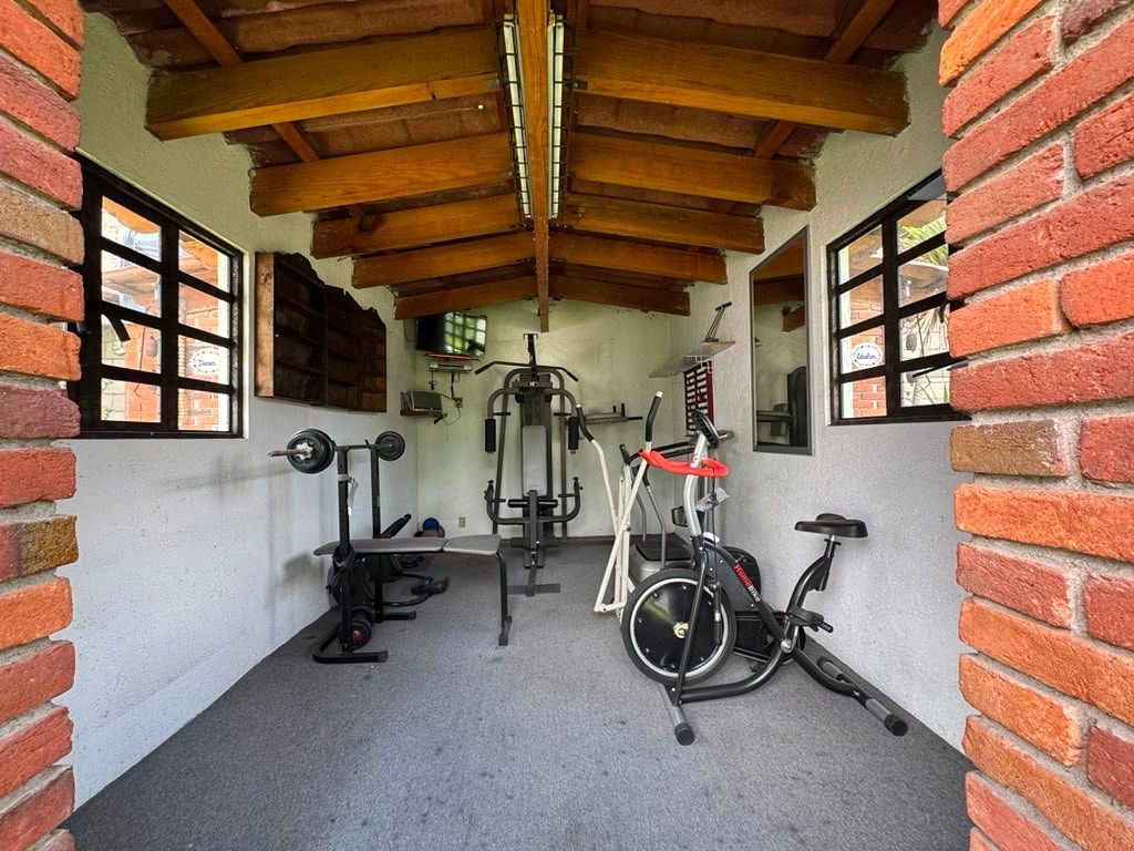 Cuarto o búngalo de gimnasio, foto 9 de 40