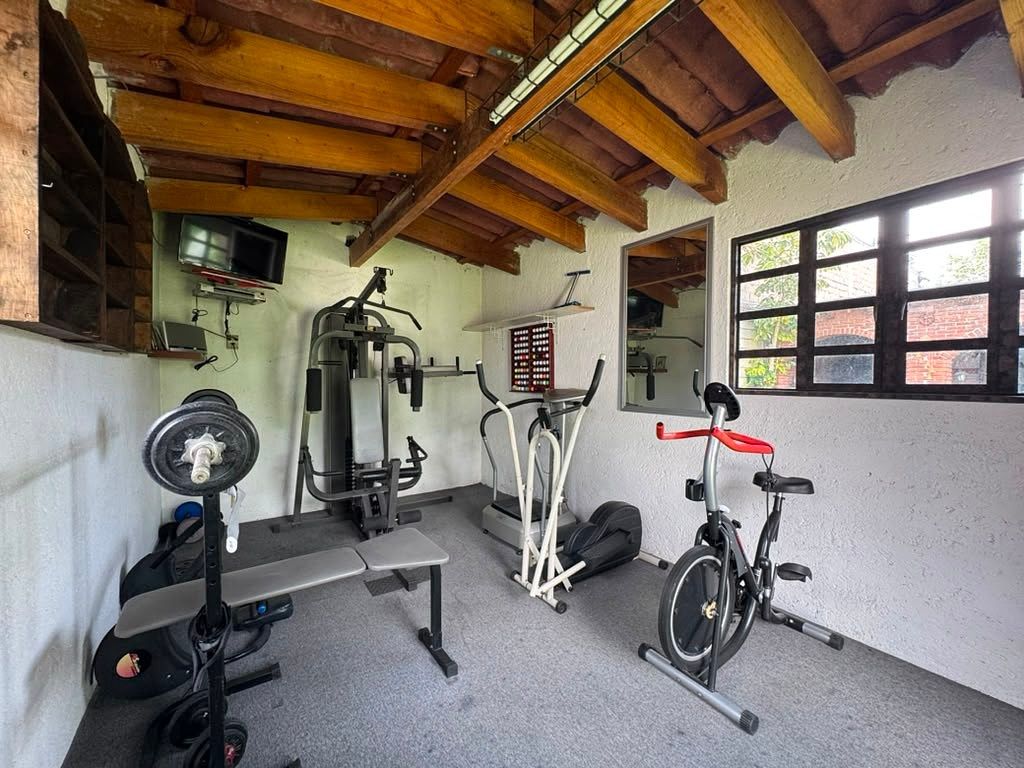 Cuarto o búngalo de gimnasio, foto 7 de 40