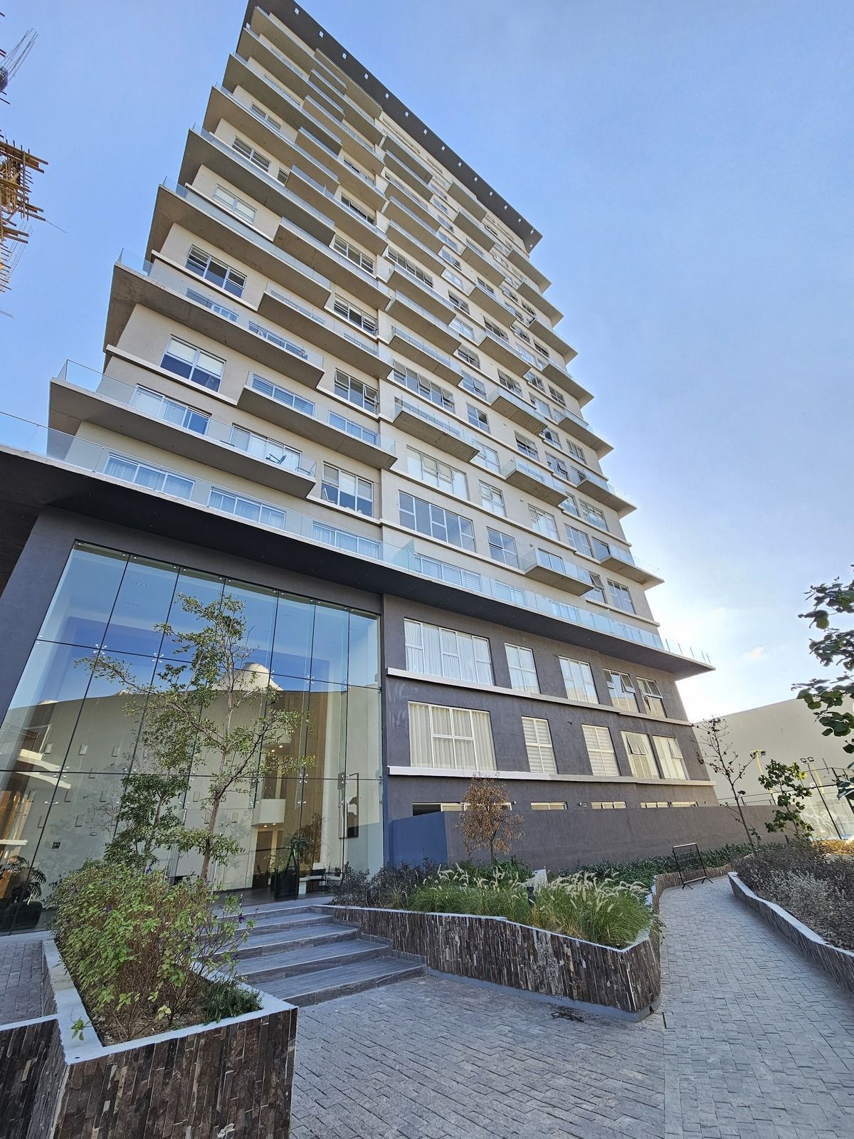 Amplo apartamento para alugar, foto 1 de 48