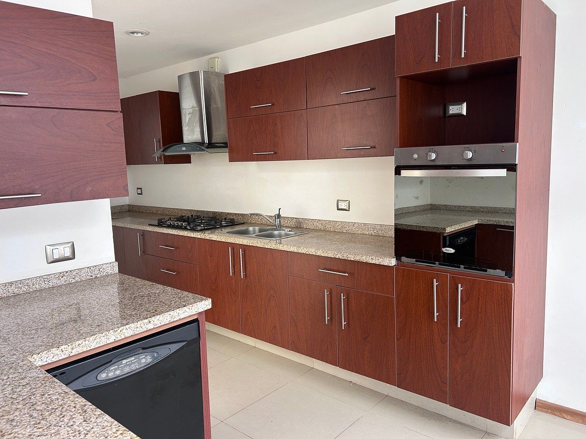 Casa en condominio en Juriquilla la Condesa, Querétaro, foto 9 de 16