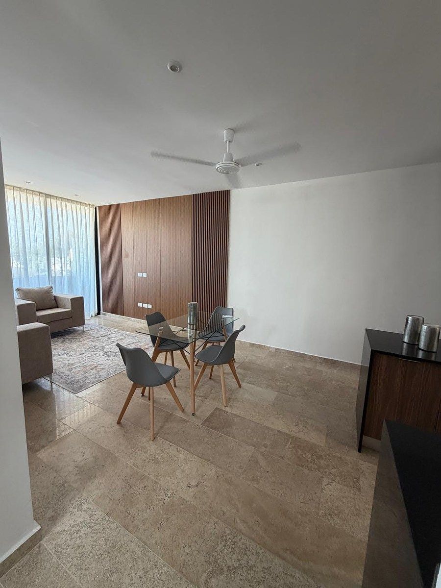 Furnished apartment for rent with elevator in Temozon, photo 1 of 15