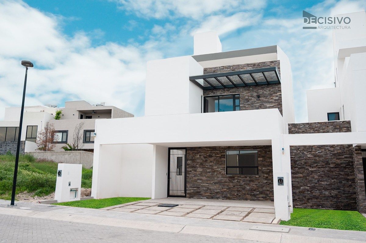 Casa espaçosa em La Vista!, foto 1 de 18