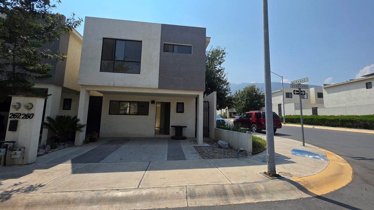 CASA EN VENTA EN FRACC. MURANO, GARCIA, NUEVO LEÓN - foto 1