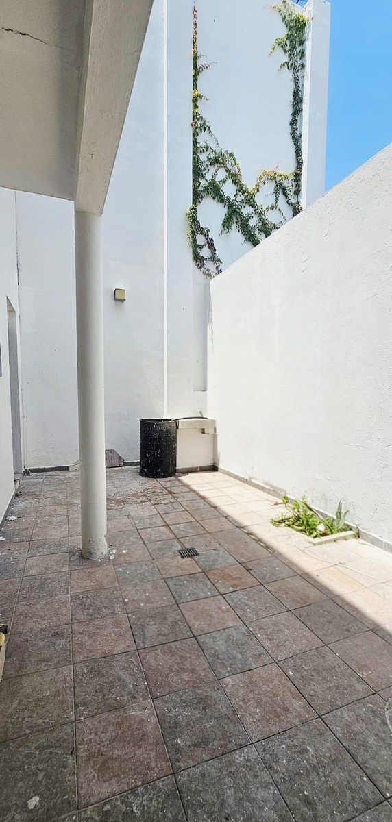 Casa com uso comercial em Jardines del Bosque Centro, Guadalajara, foto 11 de 12