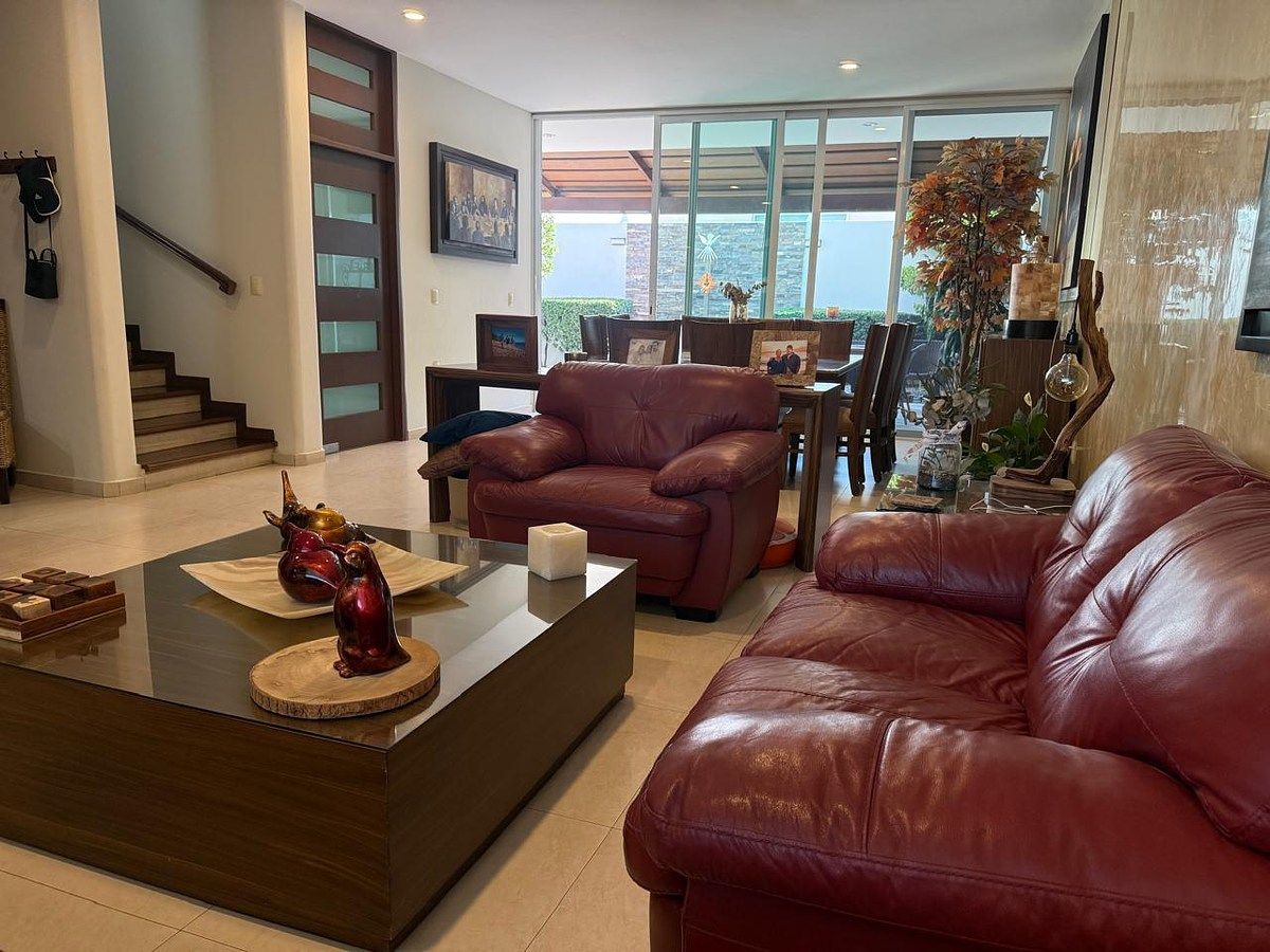 Casa en Bosques Santa Anita, Tlajomulco de Zúñiga, foto 5 de 15
