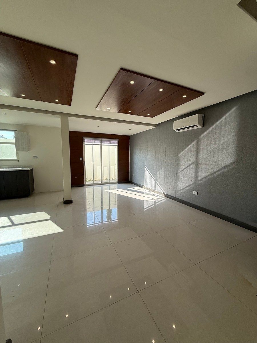 Casa en Las Lomas Sector Bosques, García, foto 4 de 25