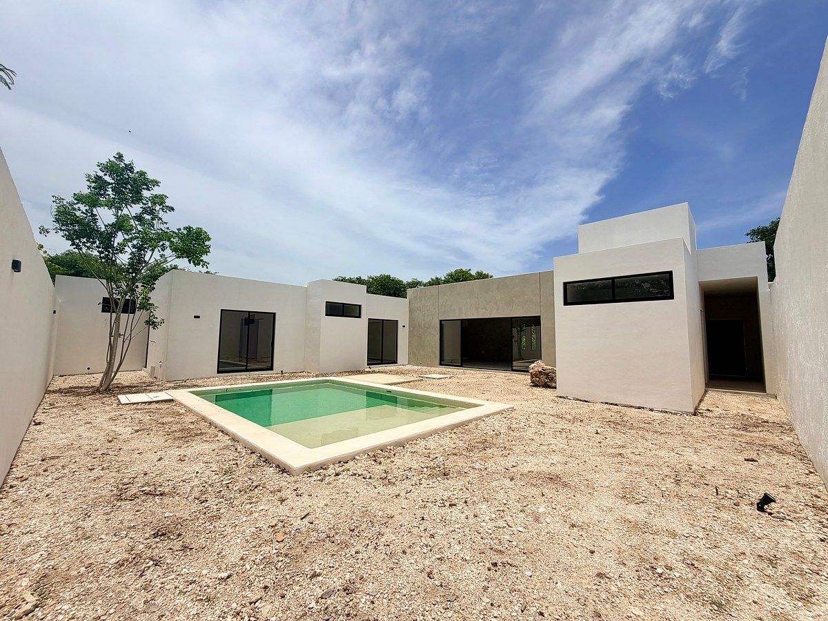 House in Cholul, Mérida, photo 33 of 38
