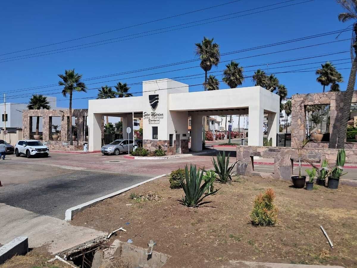Sale of 2 Adjacent Lots | Excellent Investment Opportunity, San Marino, photo 1 of 9
