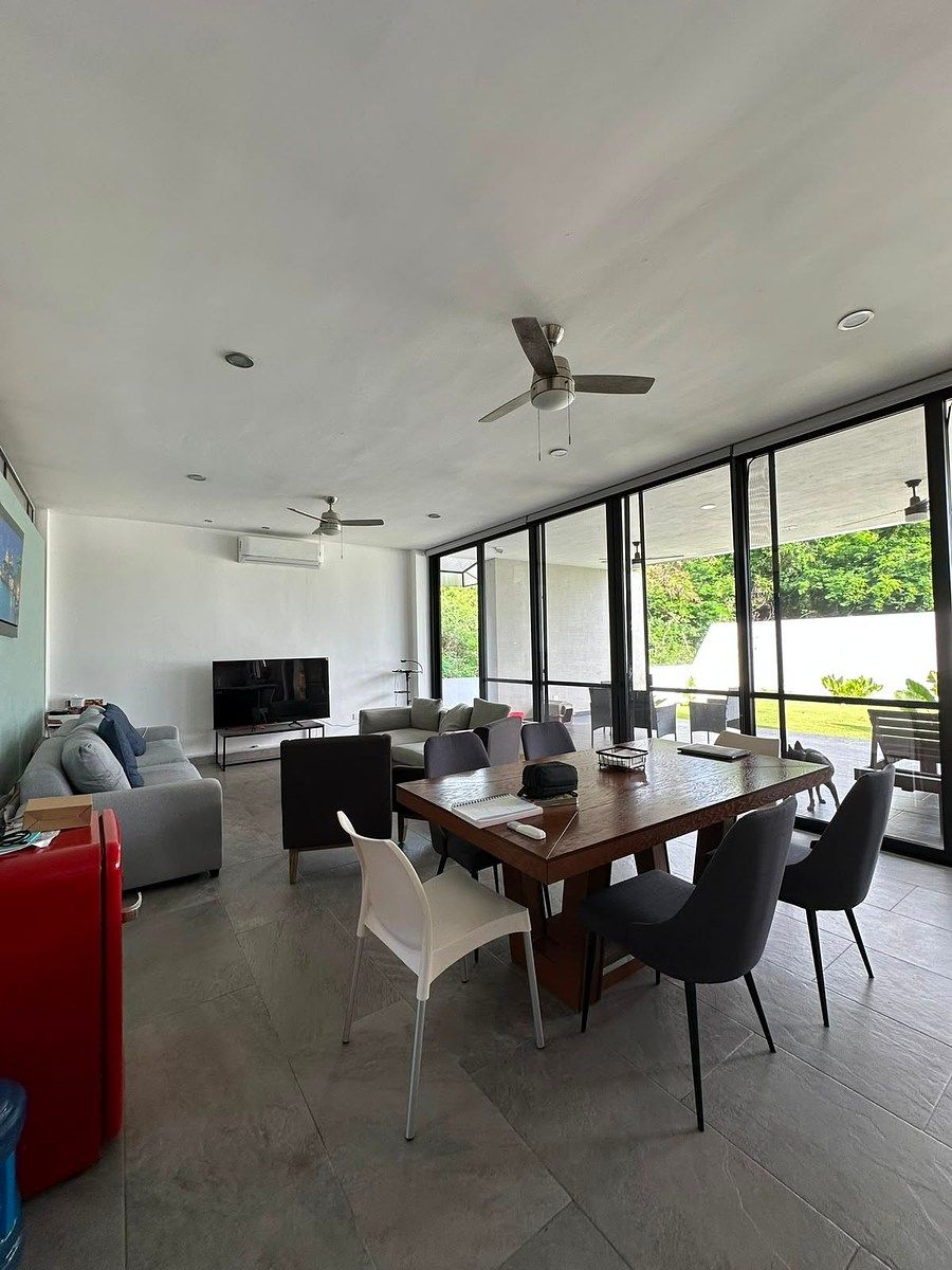 Casa en condominio en Yucatán Country Club, Mérida, foto 2 de 43