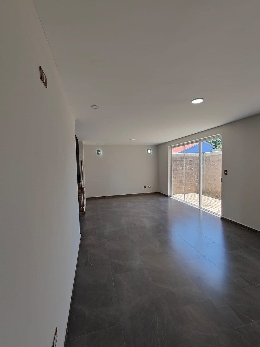 House in Gated Community in Jesús Jiménez Gallardo, Metepec, photo 32 of 47