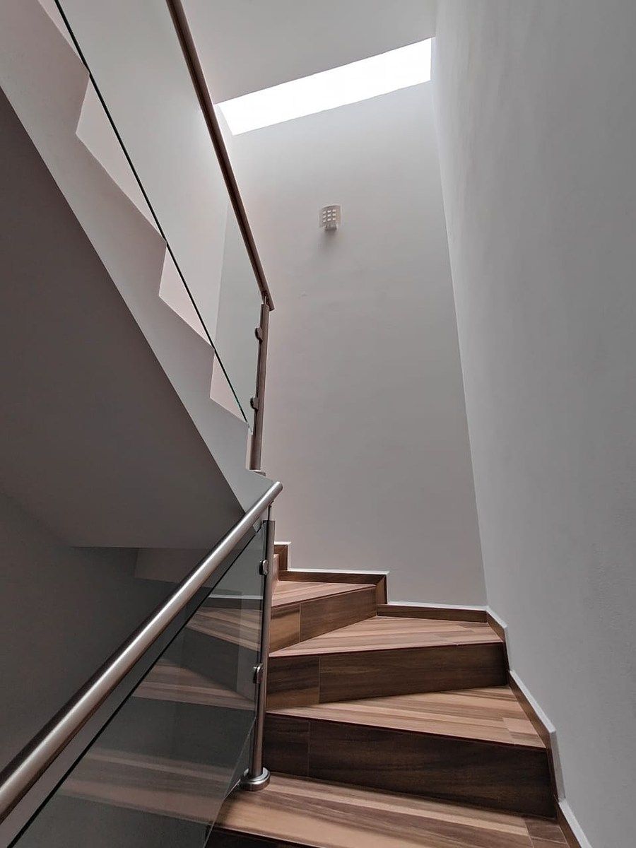 CUBO DE ESCALERAS, photo 46 of 47