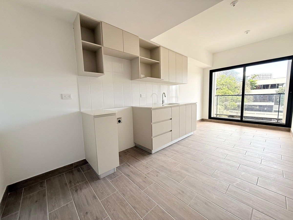 Apartamento en Zona 4, Guatemala, foto 4 de 25