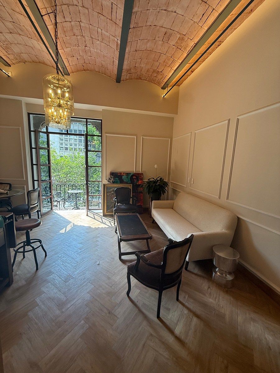 Apartamento Roma Norte com varanda e comodidades, foto 1 de 21