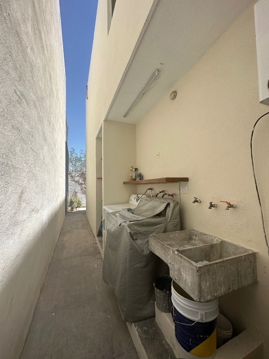 Casa em Sin Nombre, San Nicolás de los Garza, foto 17 de 29