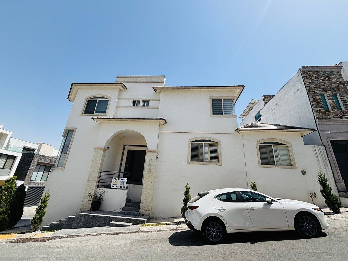 CASA VENTA PRIVADA CUMBRES ELITE, foto 1 de 16