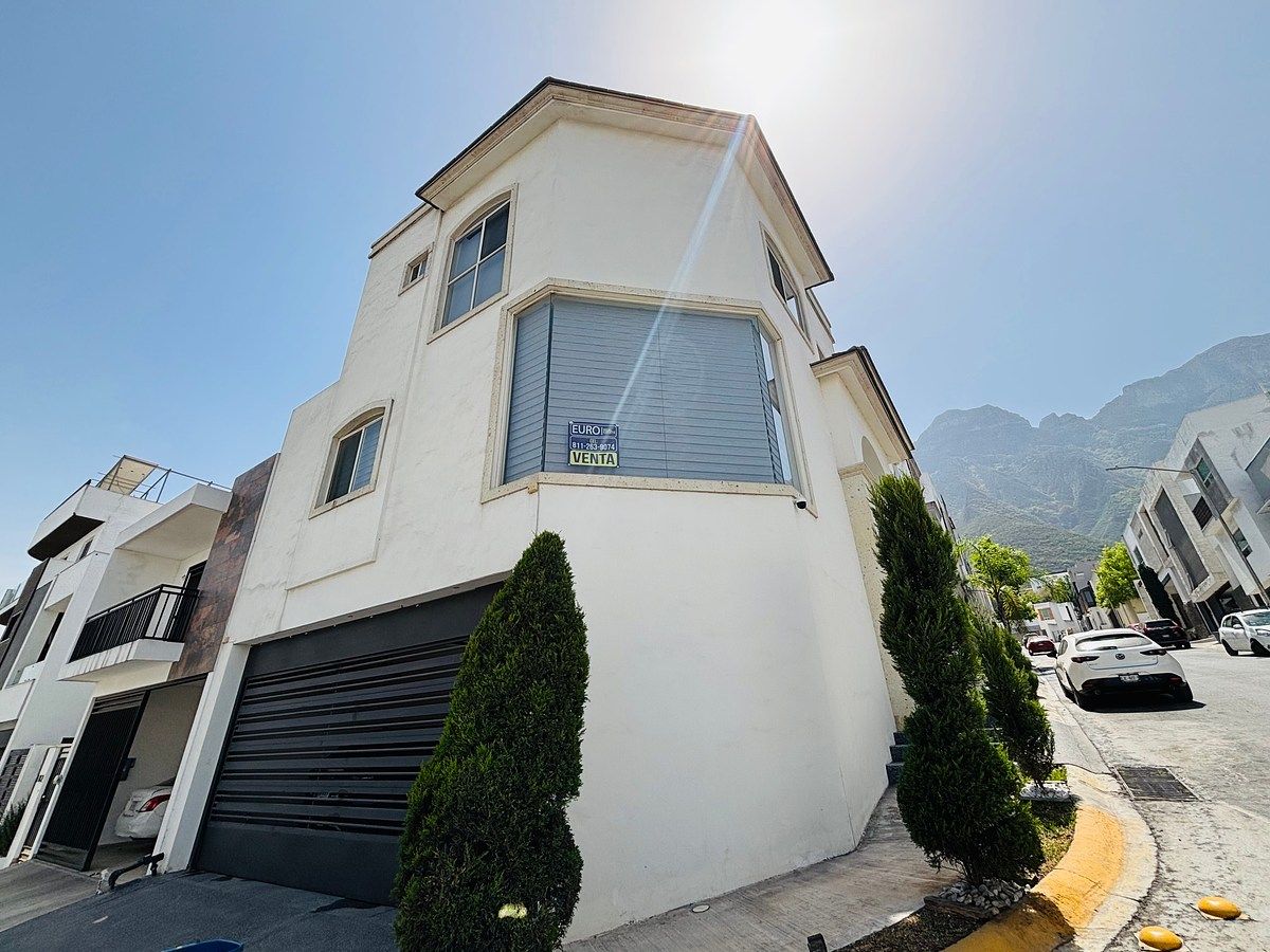 Casa en Cumbres Elite Privadas, Monterrey, foto 2 de 16