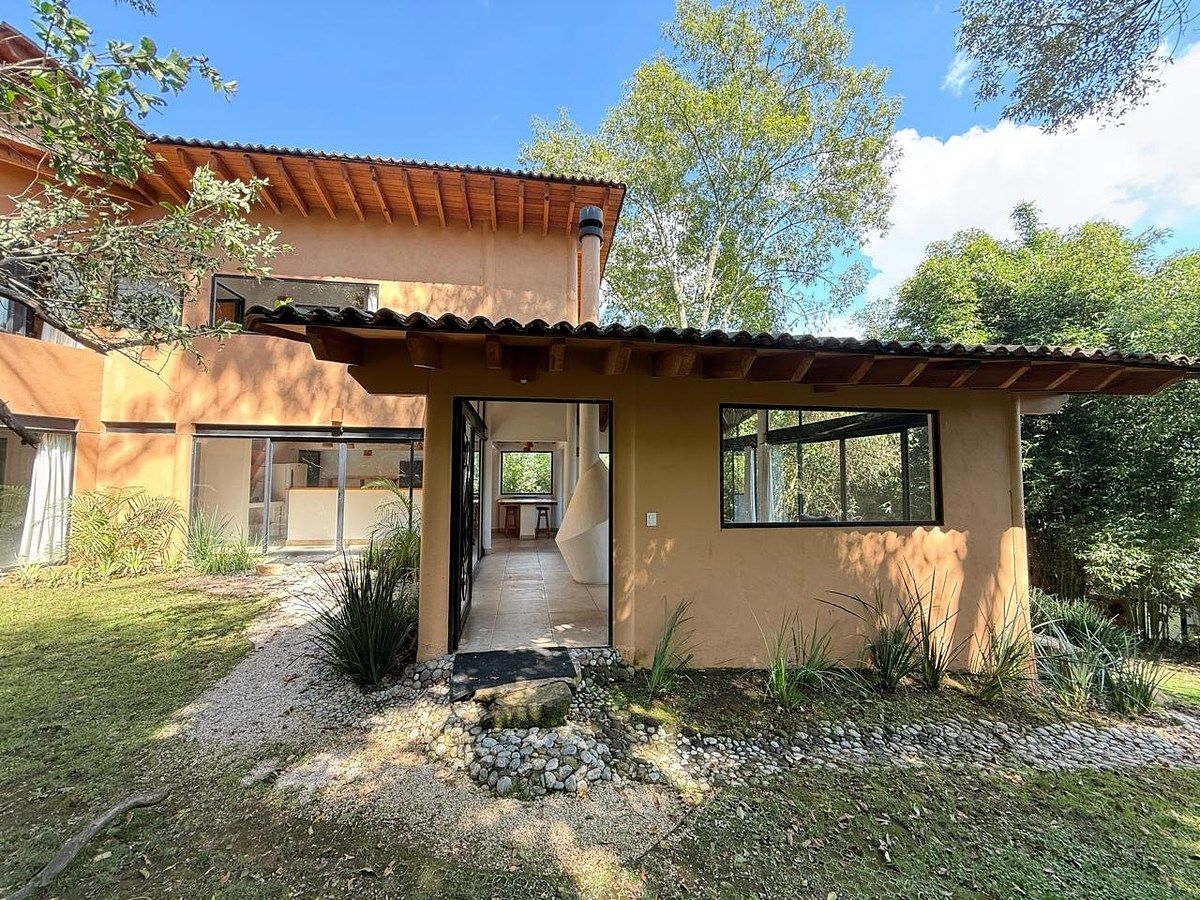 Casa en condominio en San Mateo Acatitlán, Valle de Bravo, foto 3 de 18