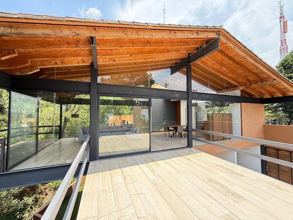 House in Valle de Bravo, Valle de Bravo, photo 14 of 25