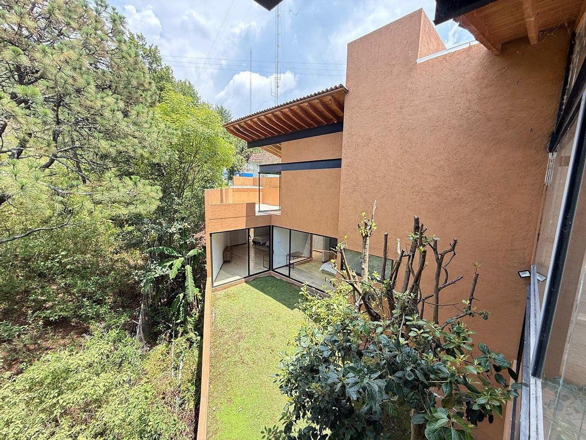 House in Valle de Bravo, Valle de Bravo, photo 16 of 25