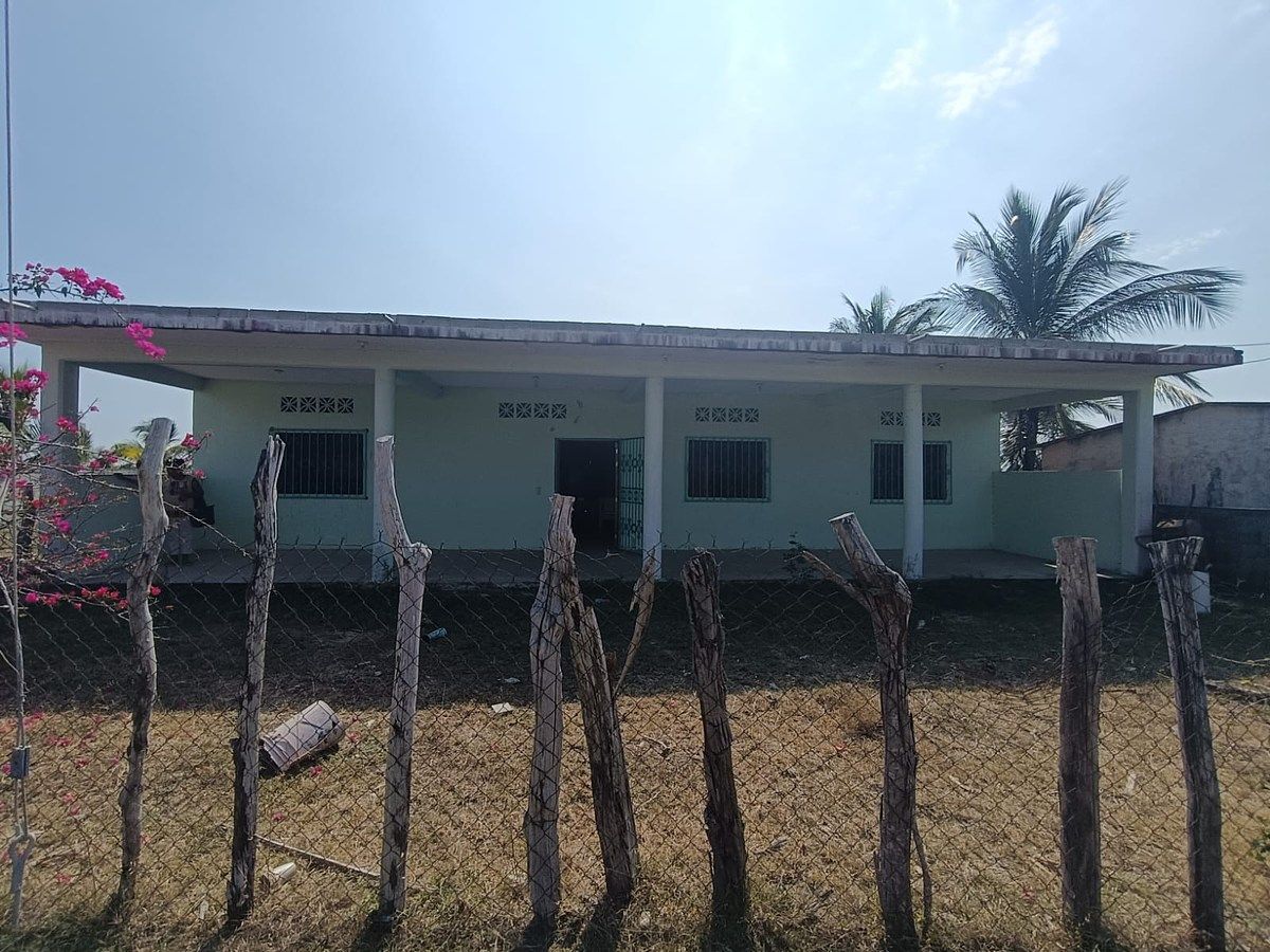 Casa em La Barra de Santa Rosa, San Marcos, foto 6 de 12