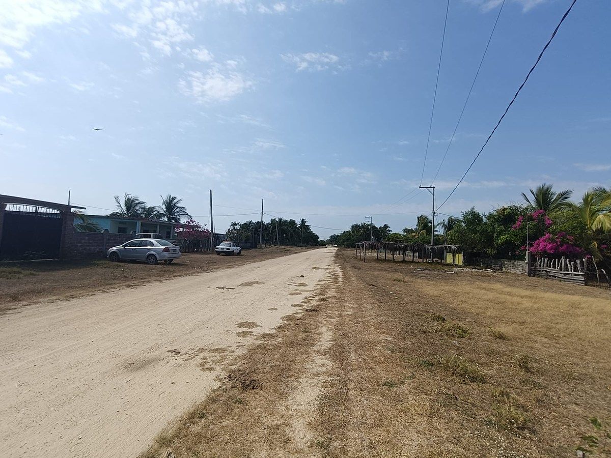 Casa em La Barra de Santa Rosa, San Marcos, foto 10 de 12