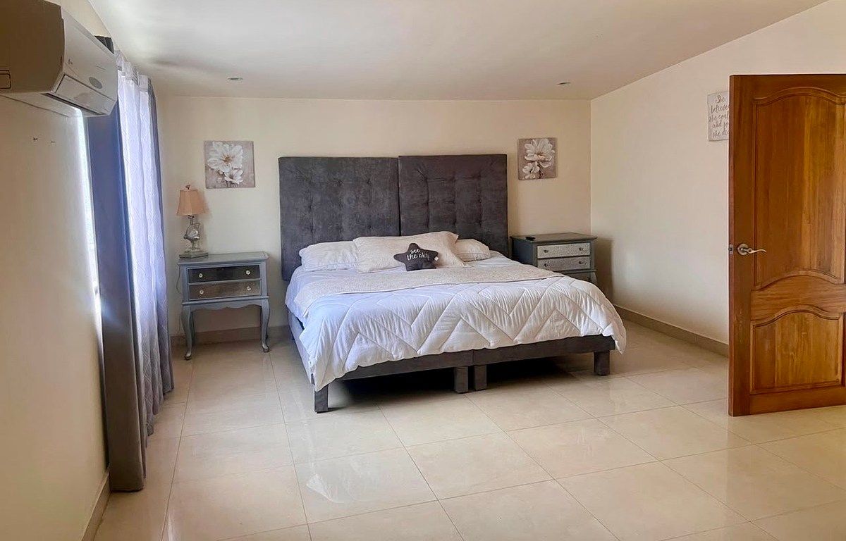 QUARTO INCLUI TODOS OS SERVIÇOS, foto 1 de 5