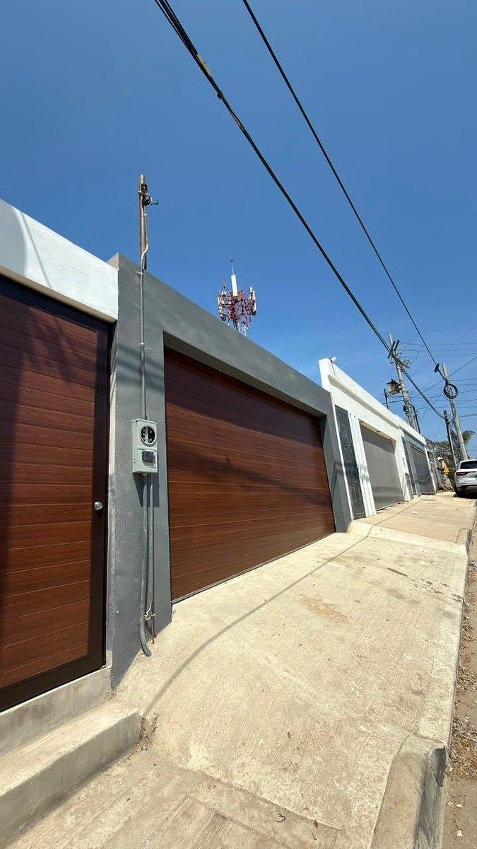 Casa en Revolución, Ensenada, foto 2 de 13