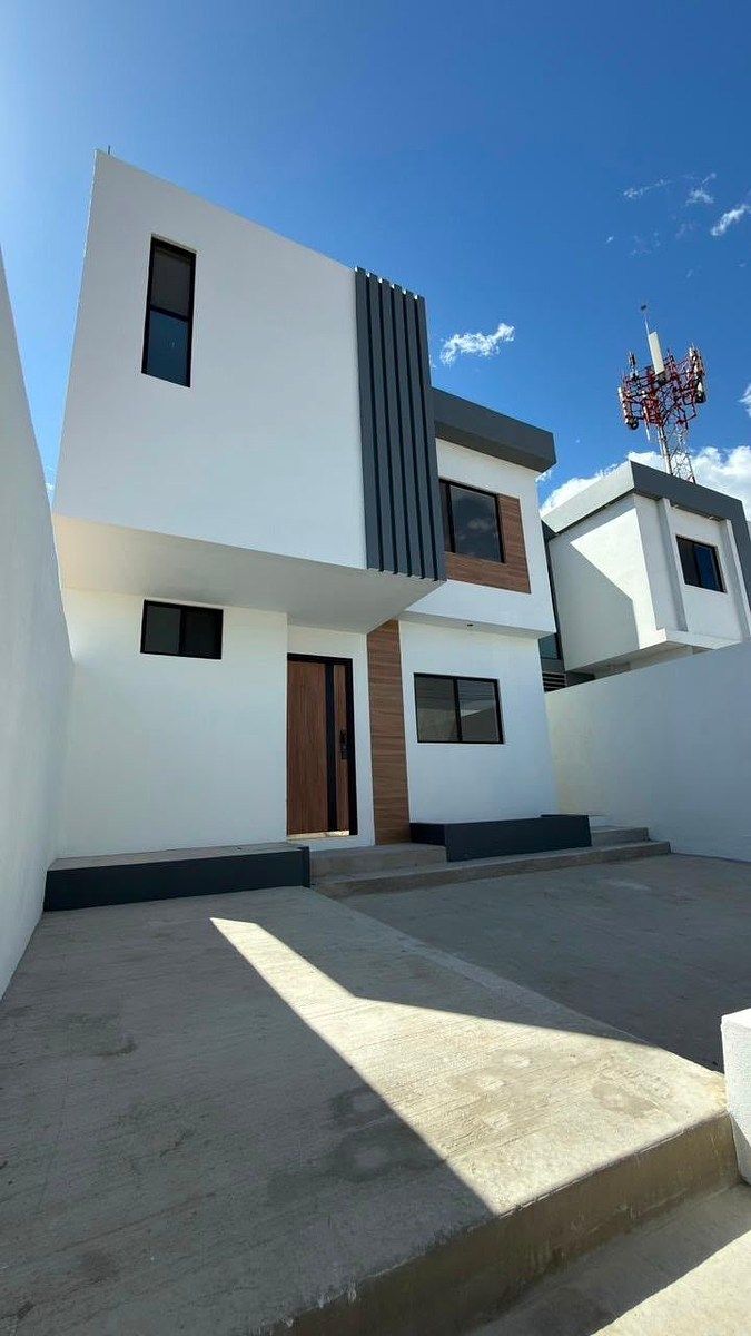 Casa en Revolución, Ensenada, foto 3 de 13