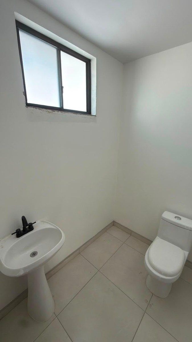 Casa en Revolución, Ensenada, foto 11 de 13