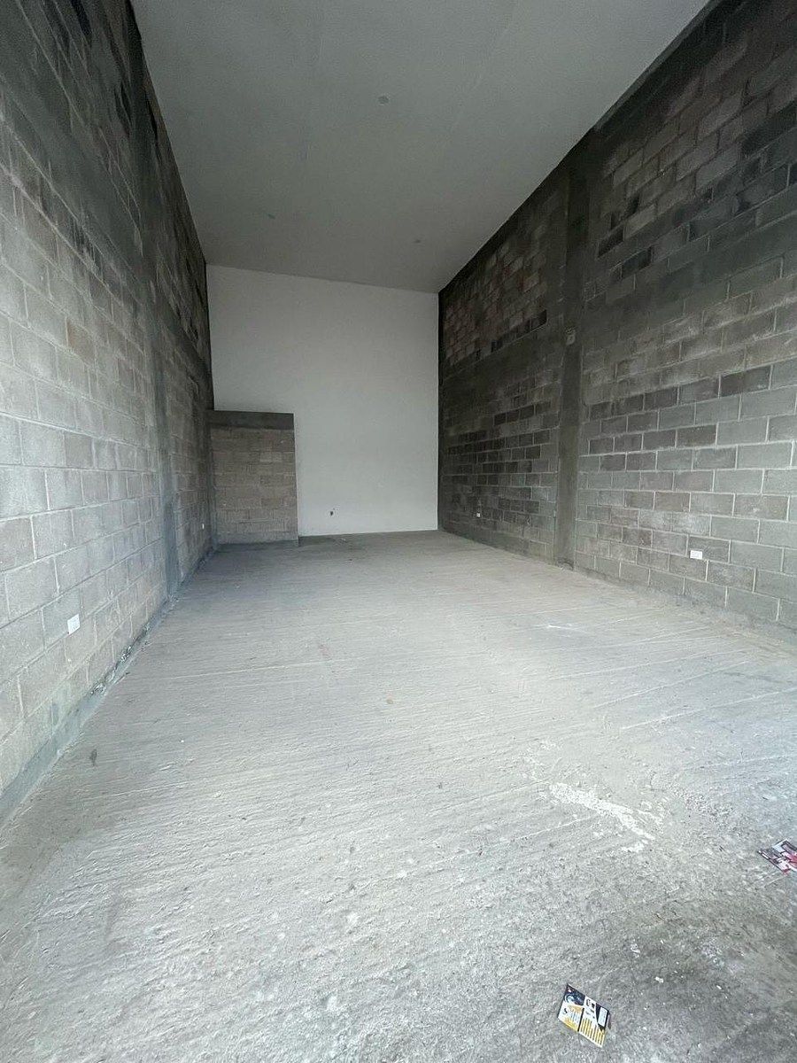 Local comercial en Trojes de Alonso, Aguascalientes, foto 9 de 10