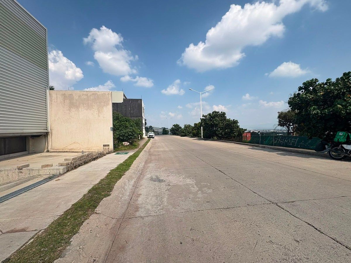 Galpão comercial em Paisajes del Tesoro, Tlaquepaque, foto 5 de 8