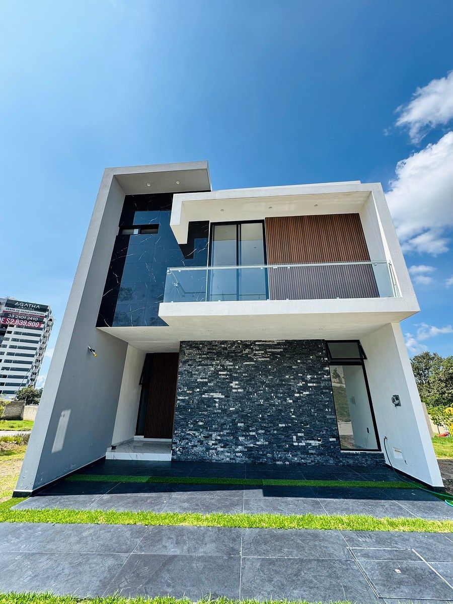 CAPITAL NORTE / Casa en VENTA, foto 1 de 27