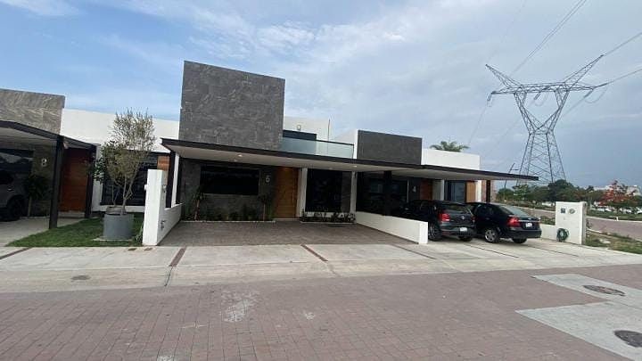 Casa em Cañadas del Arroyo, Corregidora, foto 2 de 21