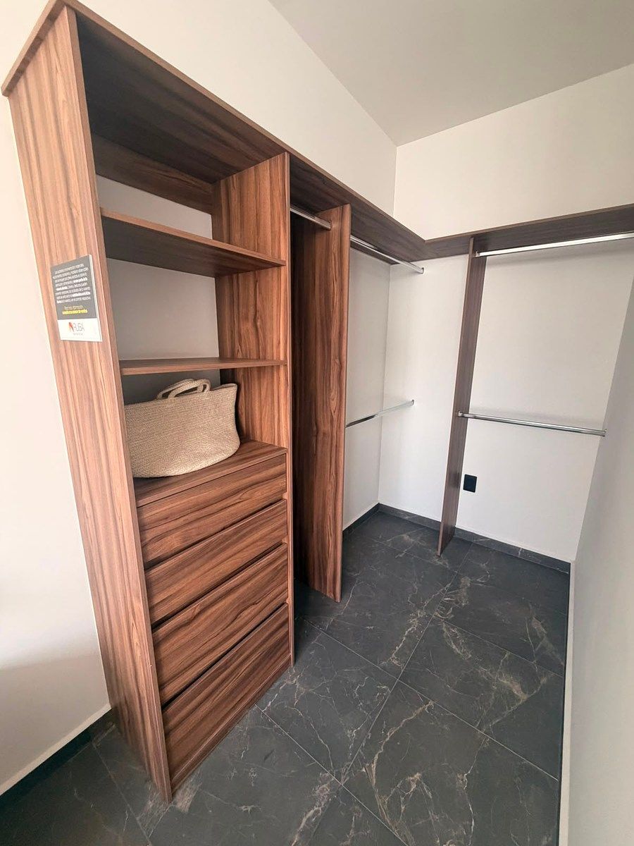House in Gated Community in Real de Valdepeñas, Zapopan, photo 15 of 17