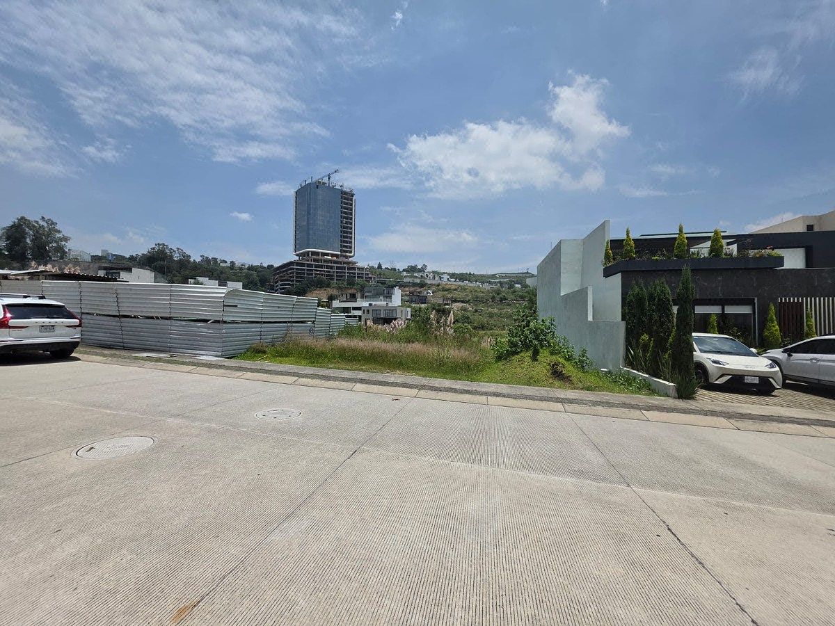 EXCELLENT LAND FOR SALE JAZMINES, BOSQUE REAL, photo 1 of 9