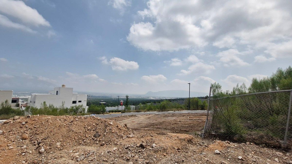 Lote em Hacienda del Sol, García, foto 5 de 12