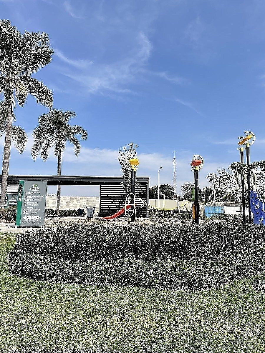 House in Gated Community in Valle Imperial, Zapopan, photo 30 of 47