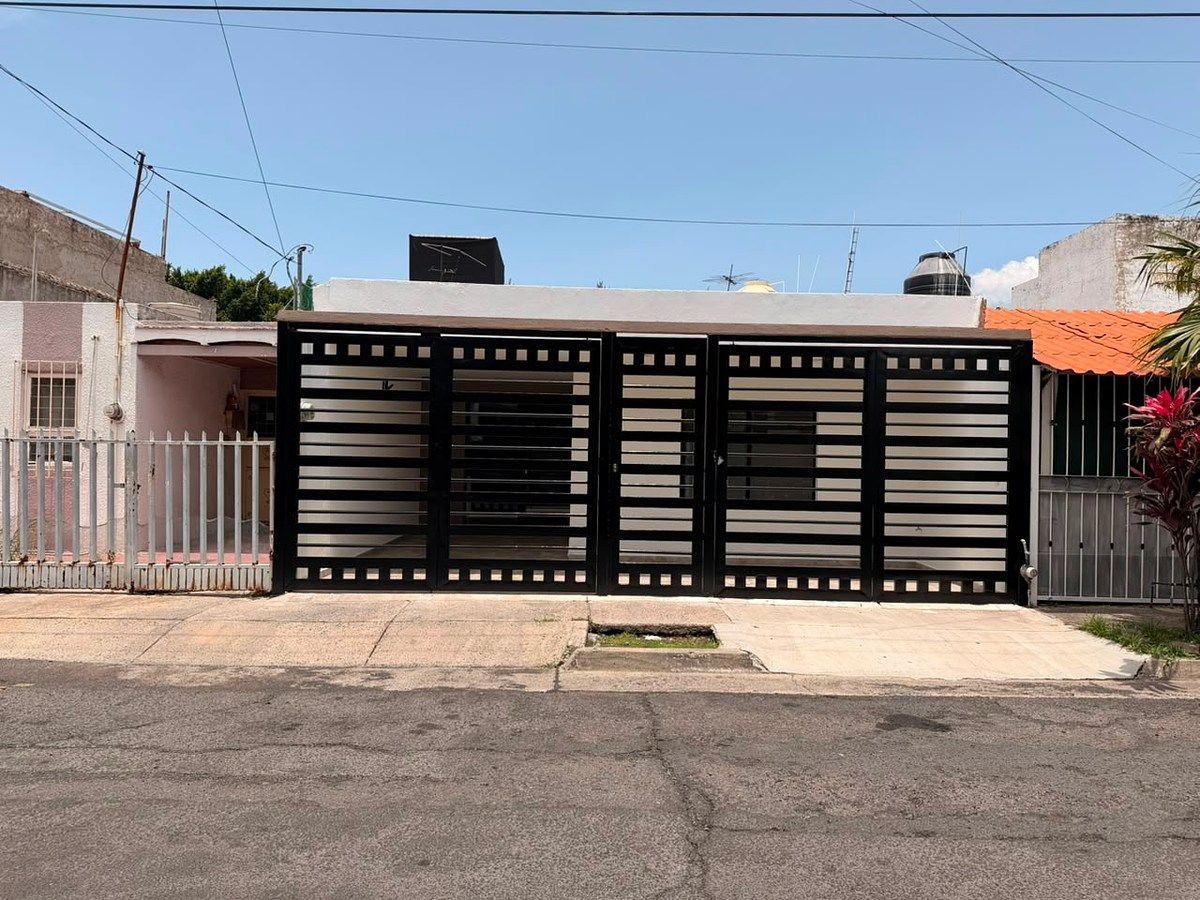 CASA À VENDA, foto 1 de 16