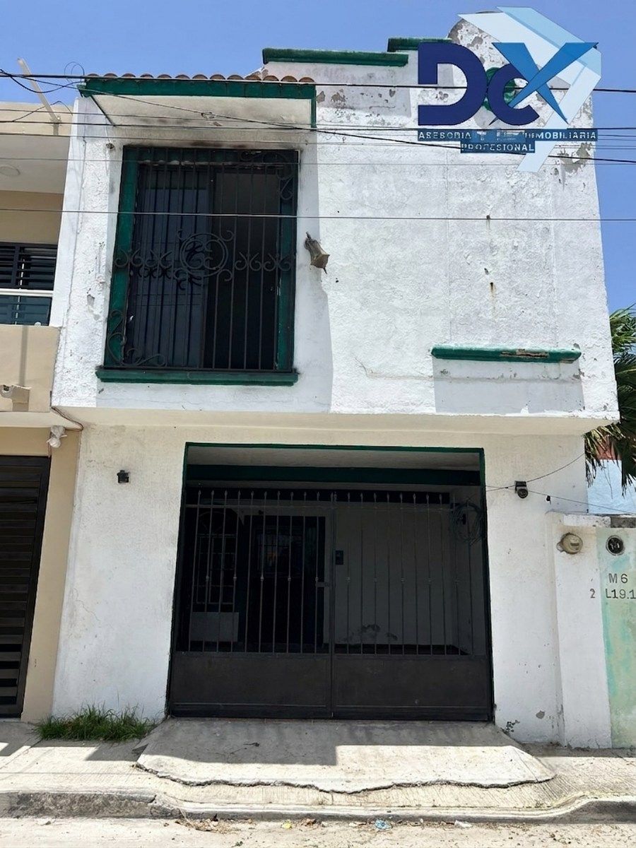 CASA EN VENTA COL GOBERNADORES COMALCALCO, foto 1 de 17