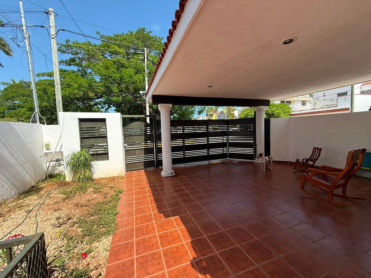 Casa em condomínio fechado em Chuburna de Hidalgo, Mérida, foto 2 de 22
