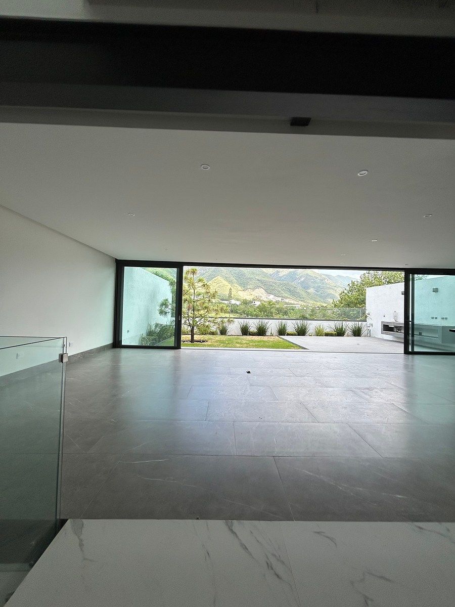 Casa em El Uro, Monterrey, foto 5 de 40