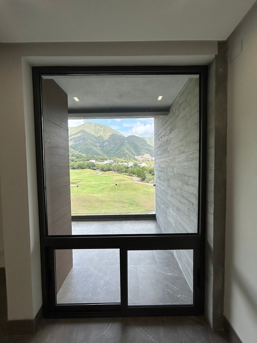 Casa em El Uro, Monterrey, foto 24 de 40
